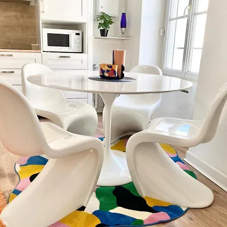 Retro Pop & Design - Easy Access To - Tram 100m Apartamento